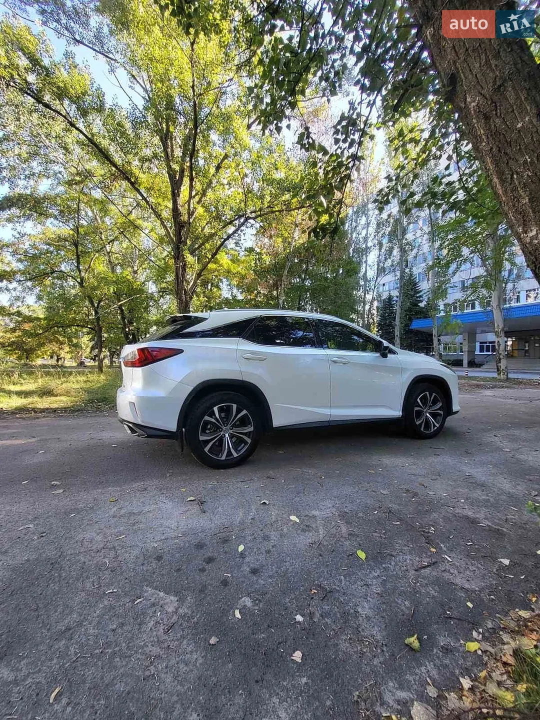 Lexus RX, 2016