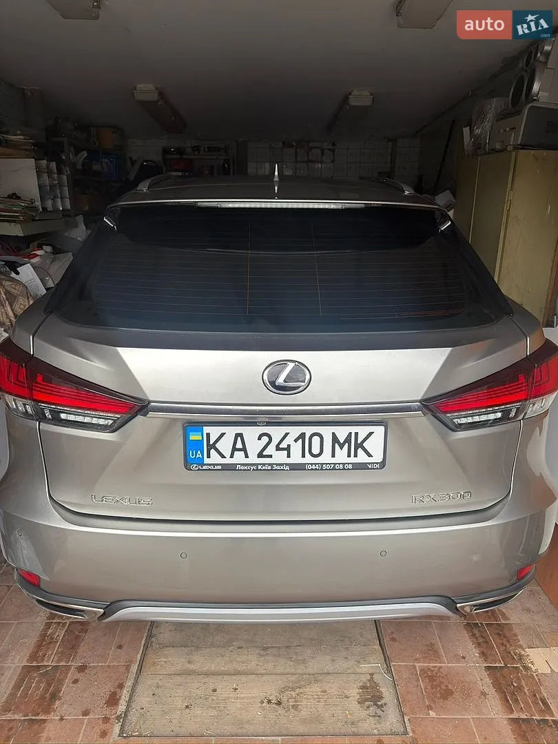Lexus RX, 2022