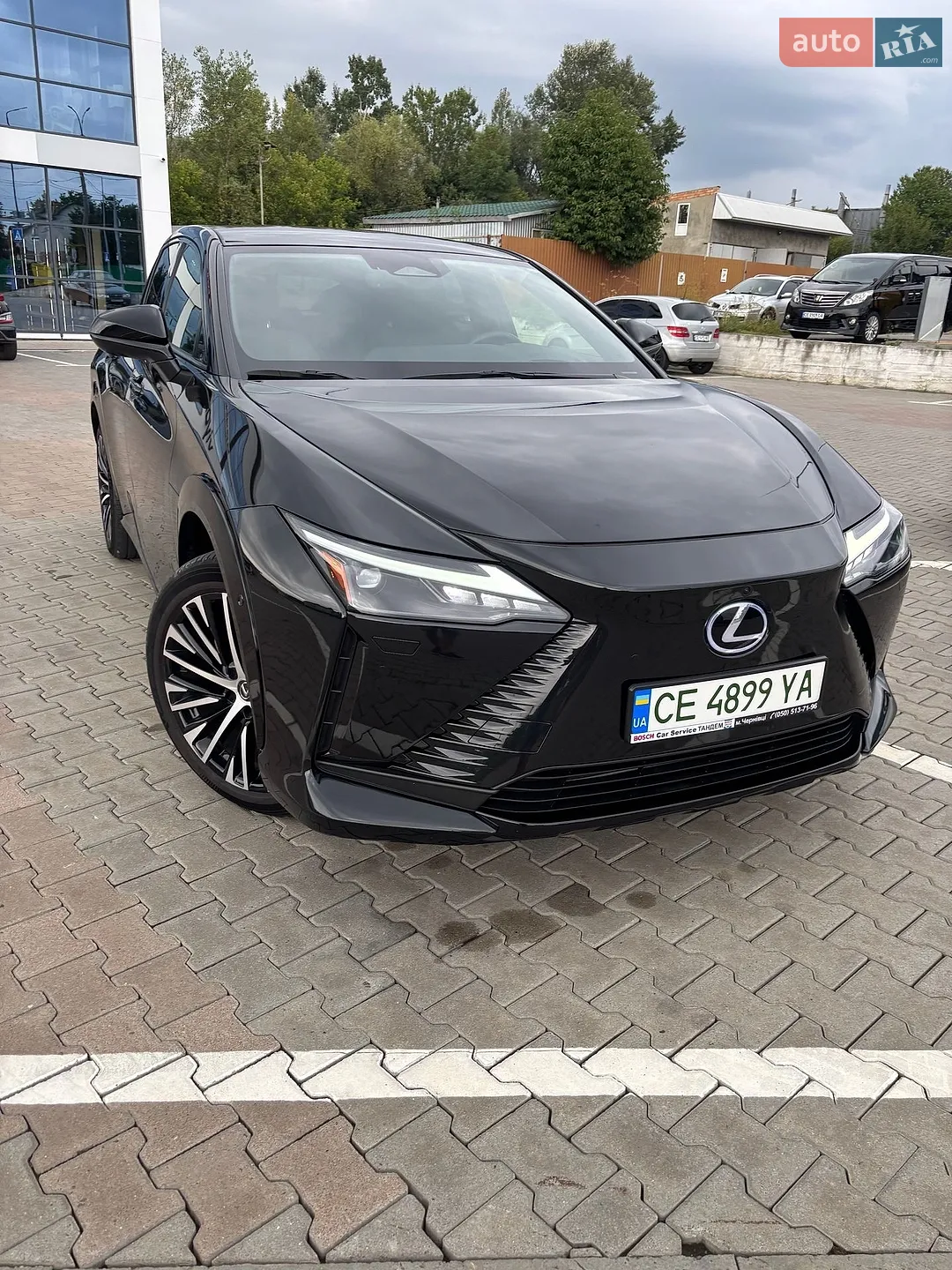 Lexus RZ, 2023