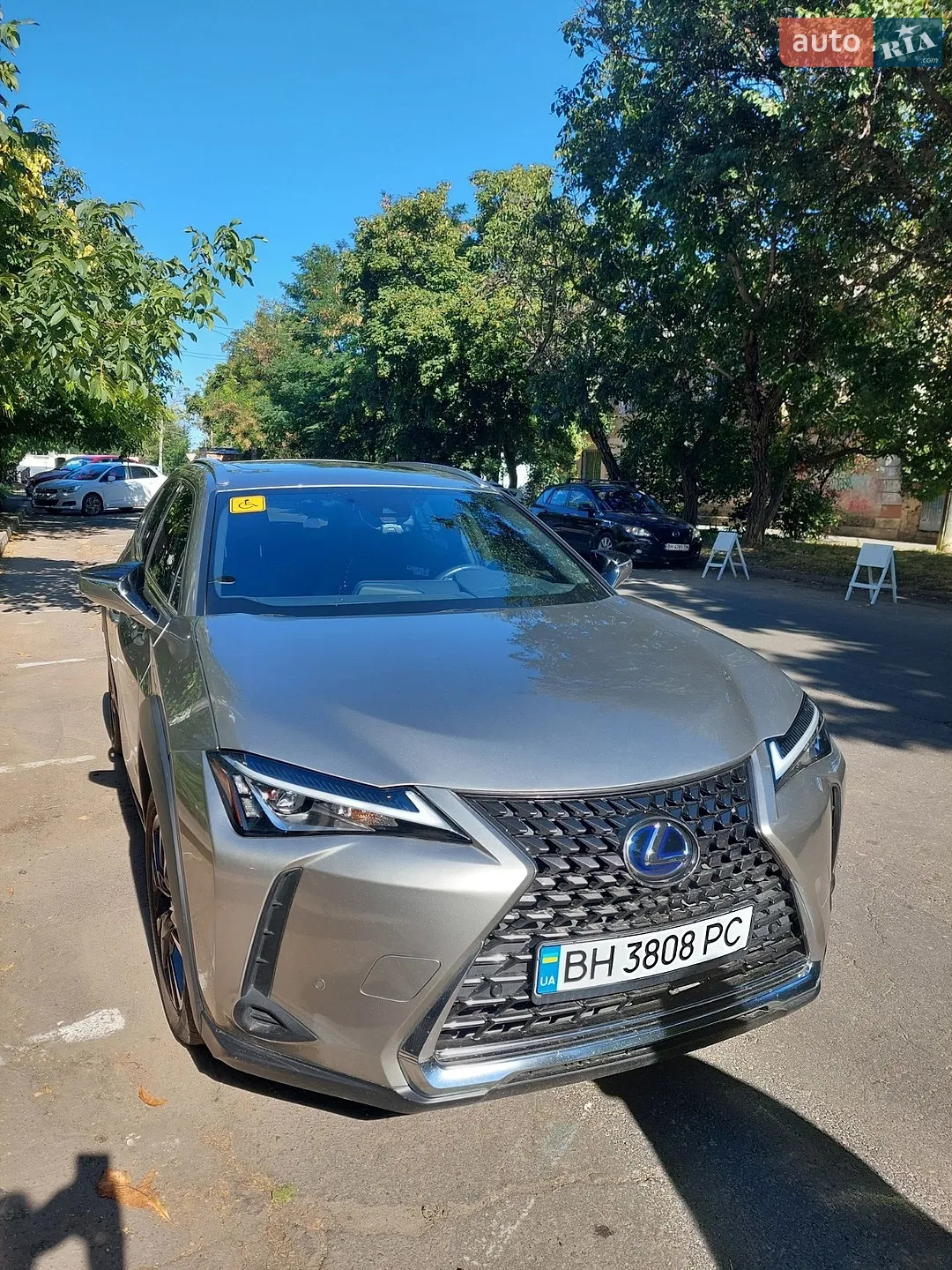 Lexus UX, 2021