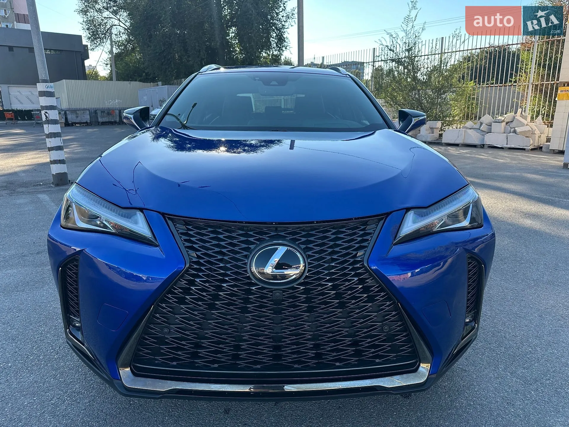 Lexus UX, 2019