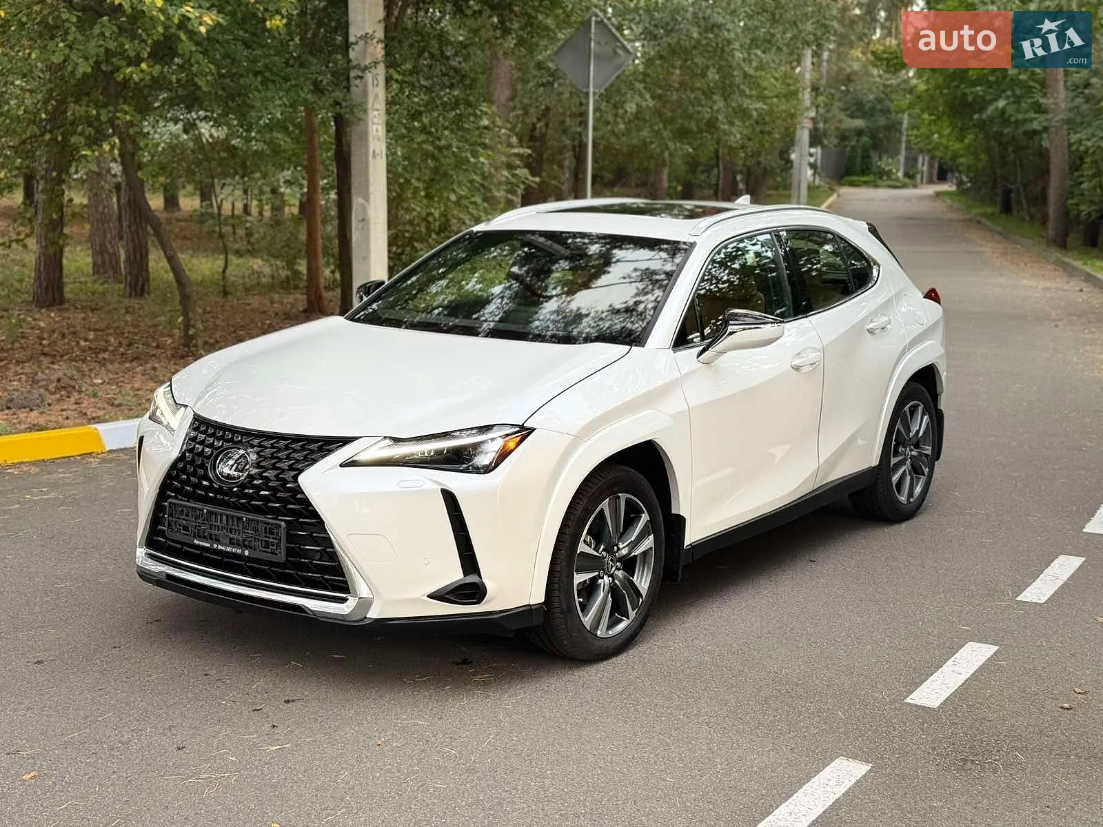 Lexus UX, 2023