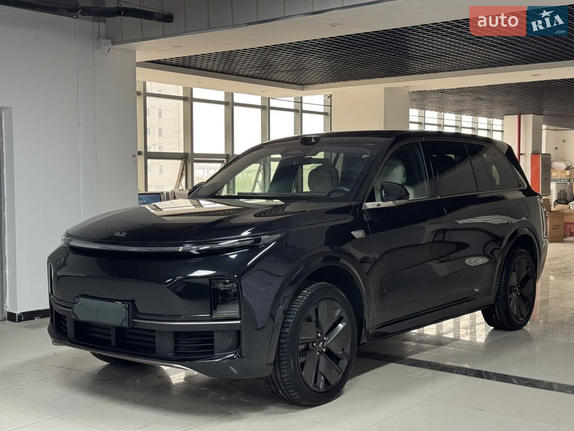 Li Auto L9, 2025