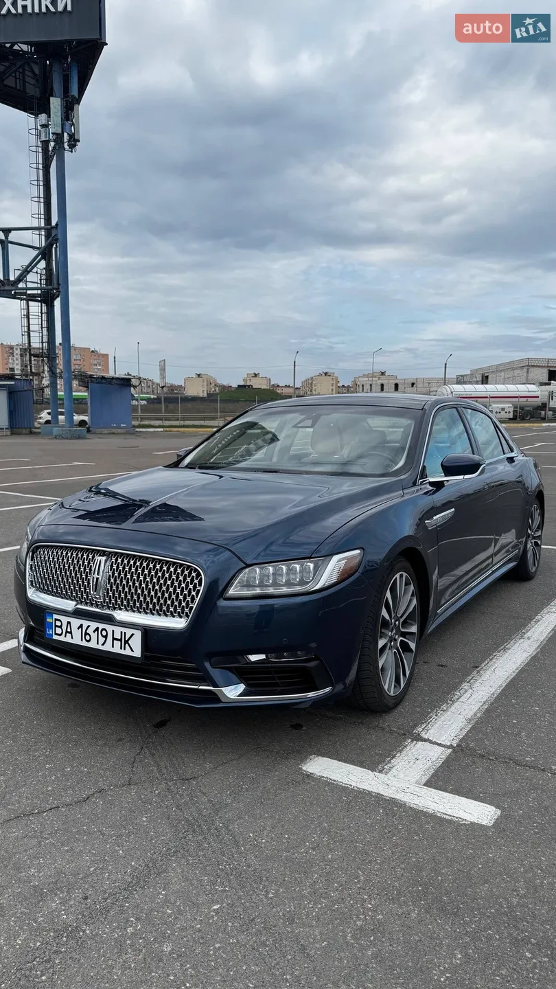 Lincoln Continental, 2017