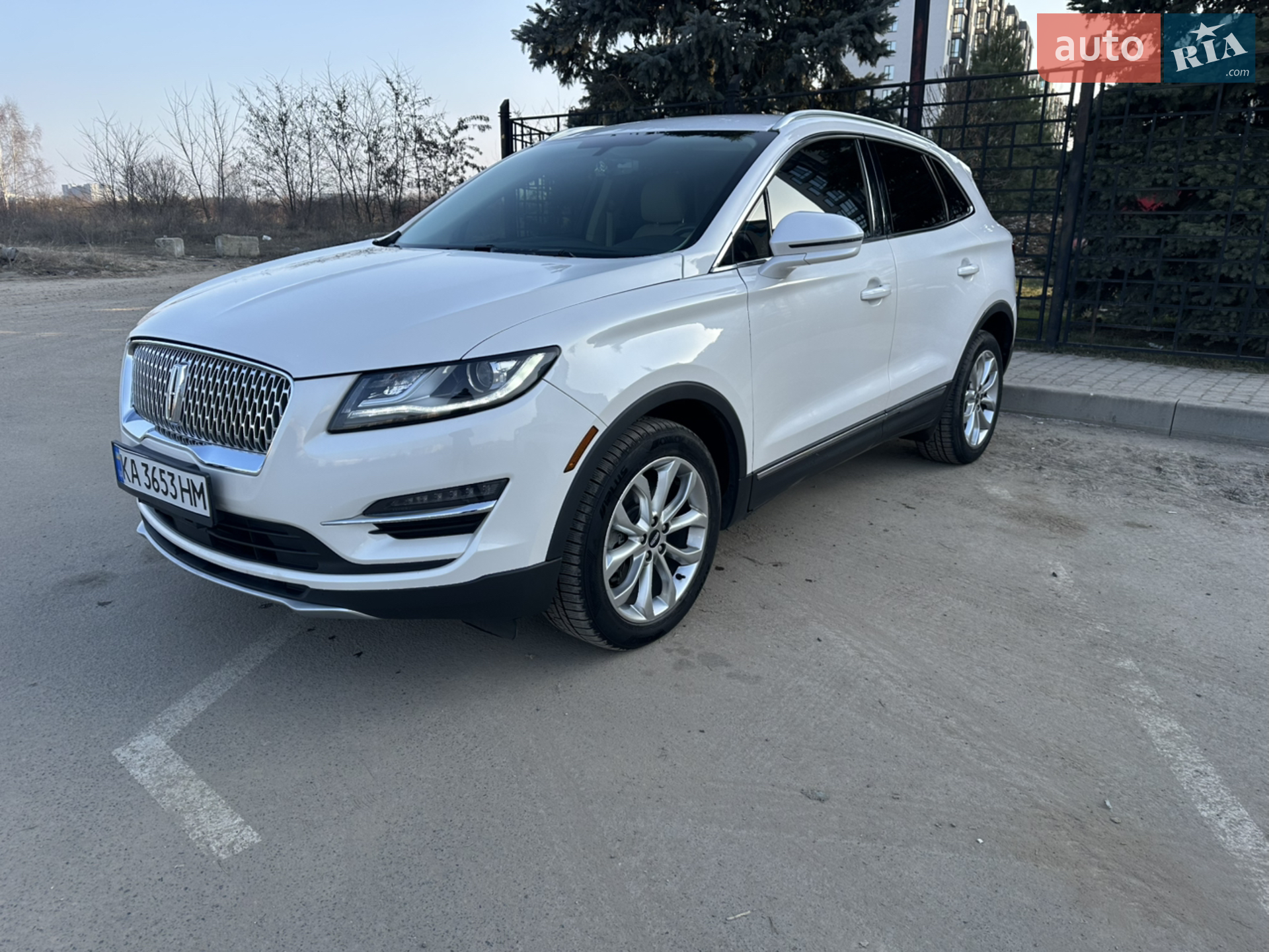 Lincoln MKC, 2019