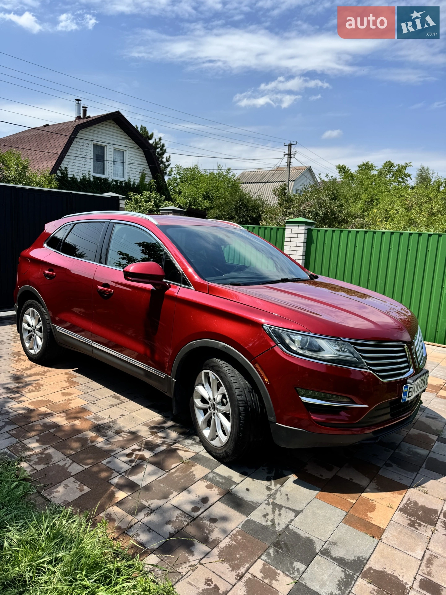 Lincoln MKC, 2016