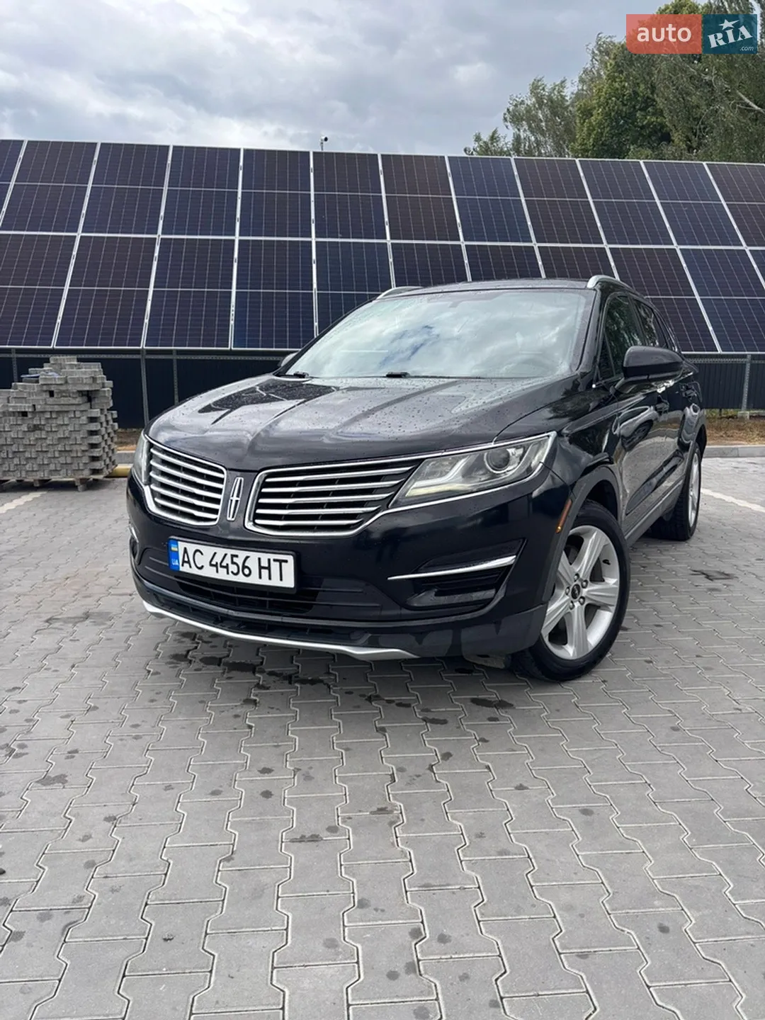 Lincoln MKC, 2016