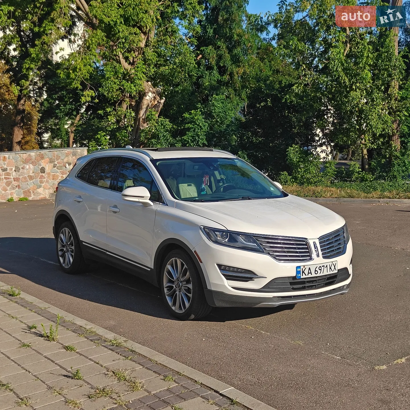 Lincoln MKC, 2017
