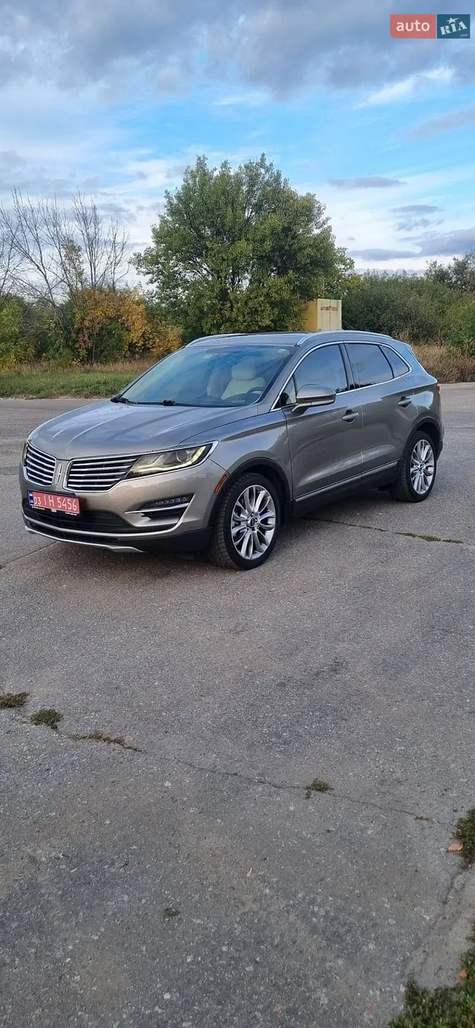 Lincoln MKC, 2016