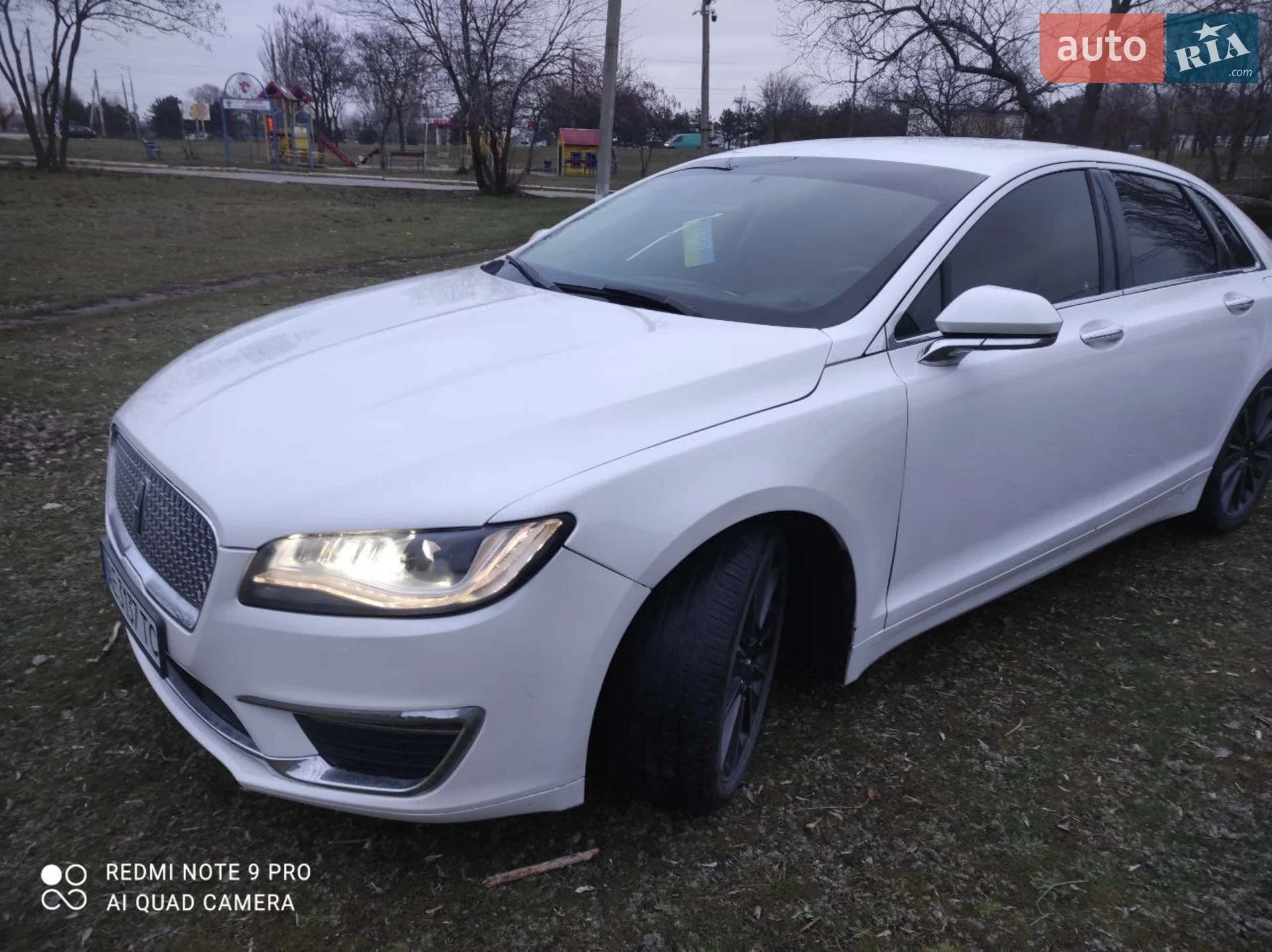 Lincoln MKZ, 2016