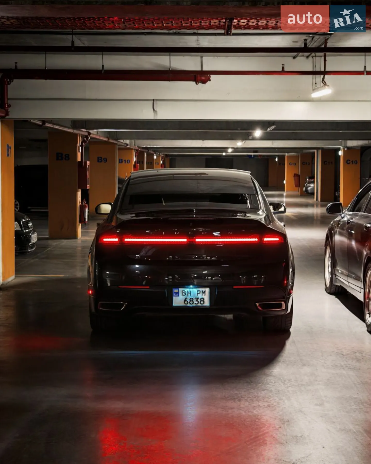 Lincoln MKZ, 2014