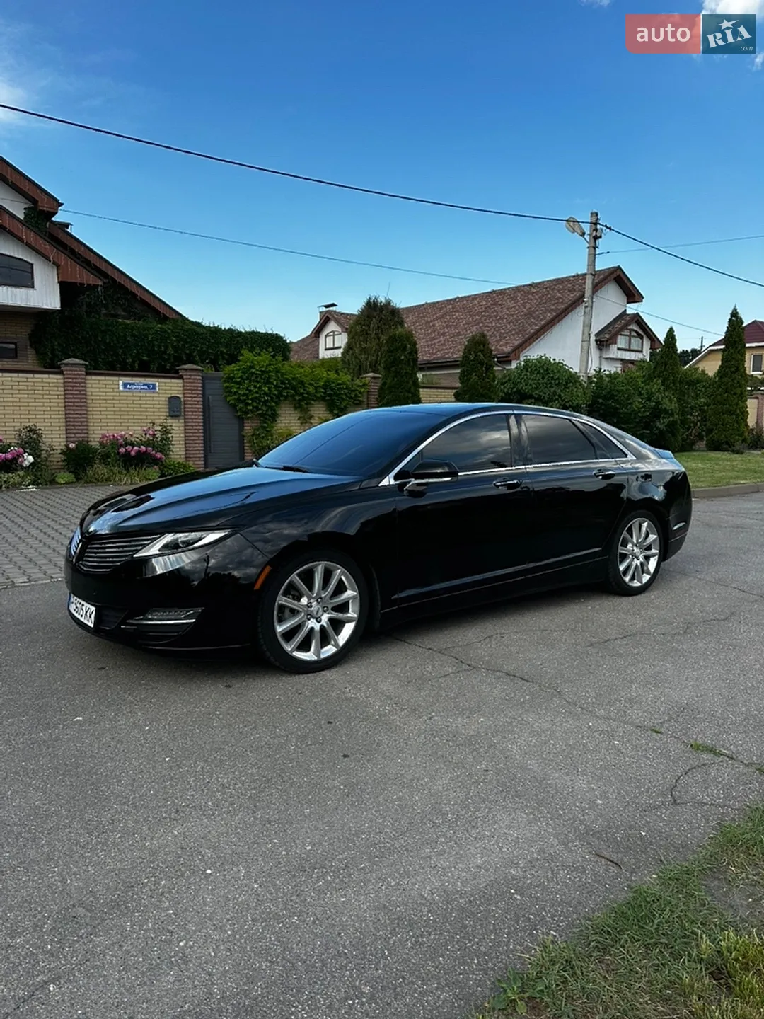 Lincoln MKZ, 2016