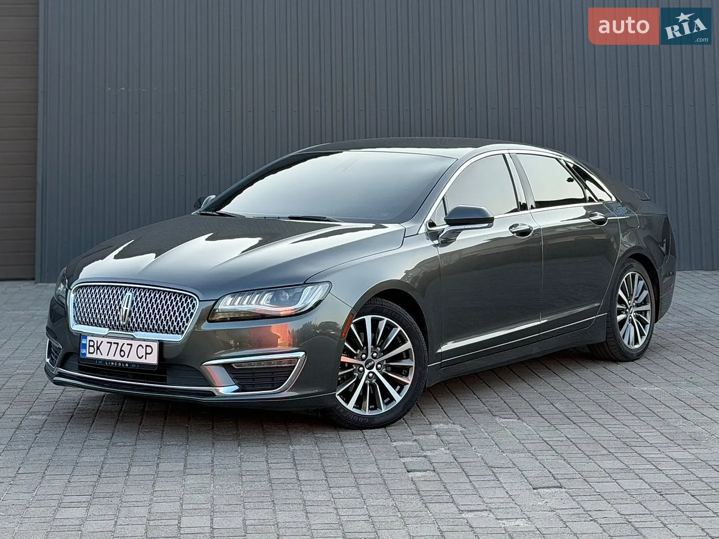 Lincoln MKZ, 2019