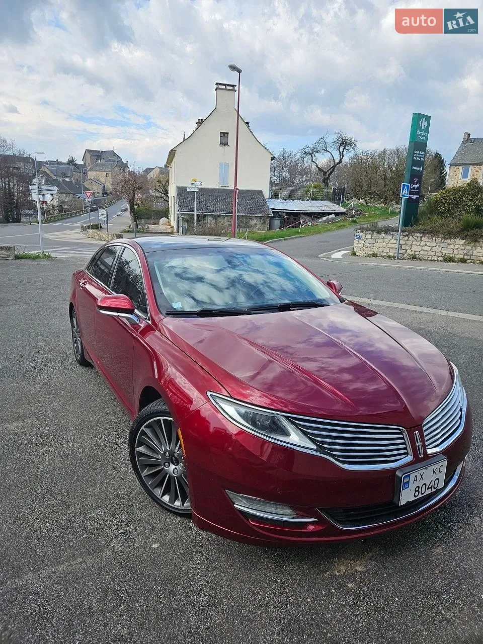 Lincoln MKZ, 2013