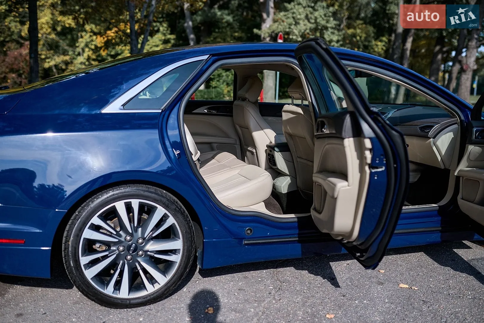 Lincoln MKZ, 2020