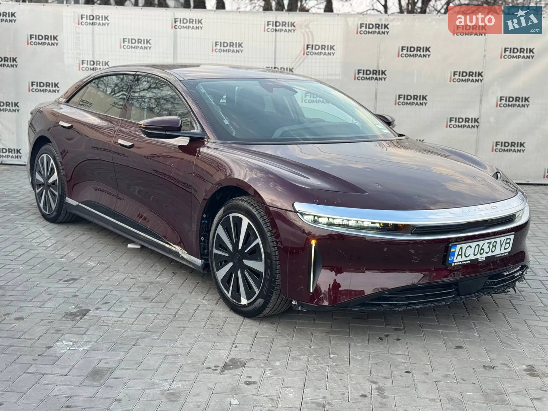 Lucid Air, 2024