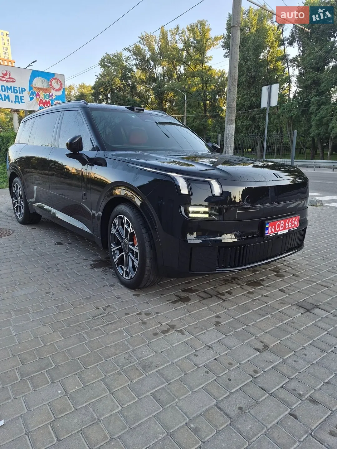 Lynk&Co 900, 2025
