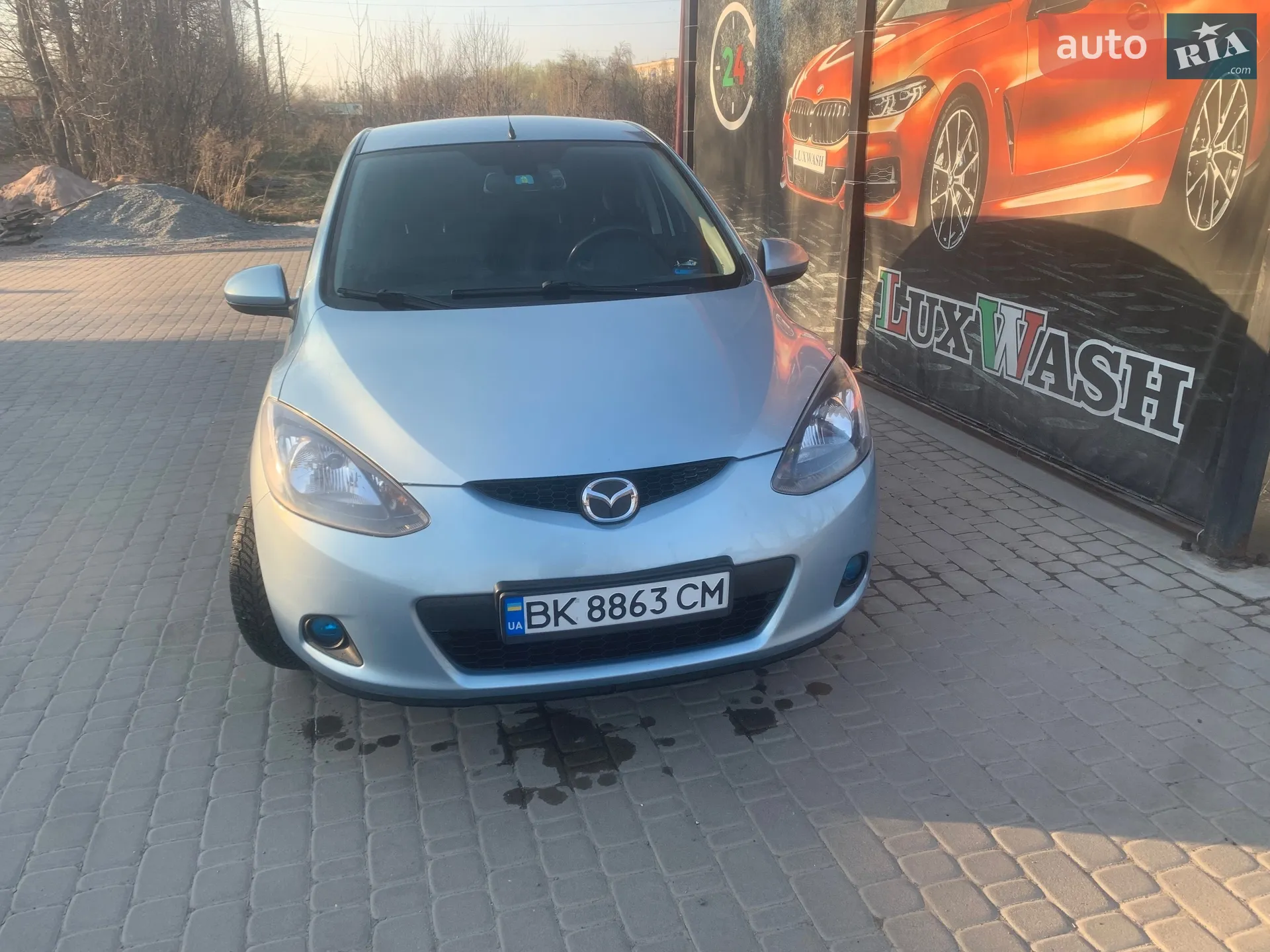 Mazda 2, 2010