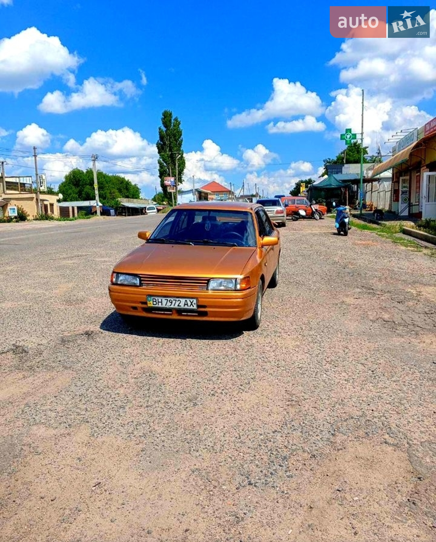 Mazda 323, 1993