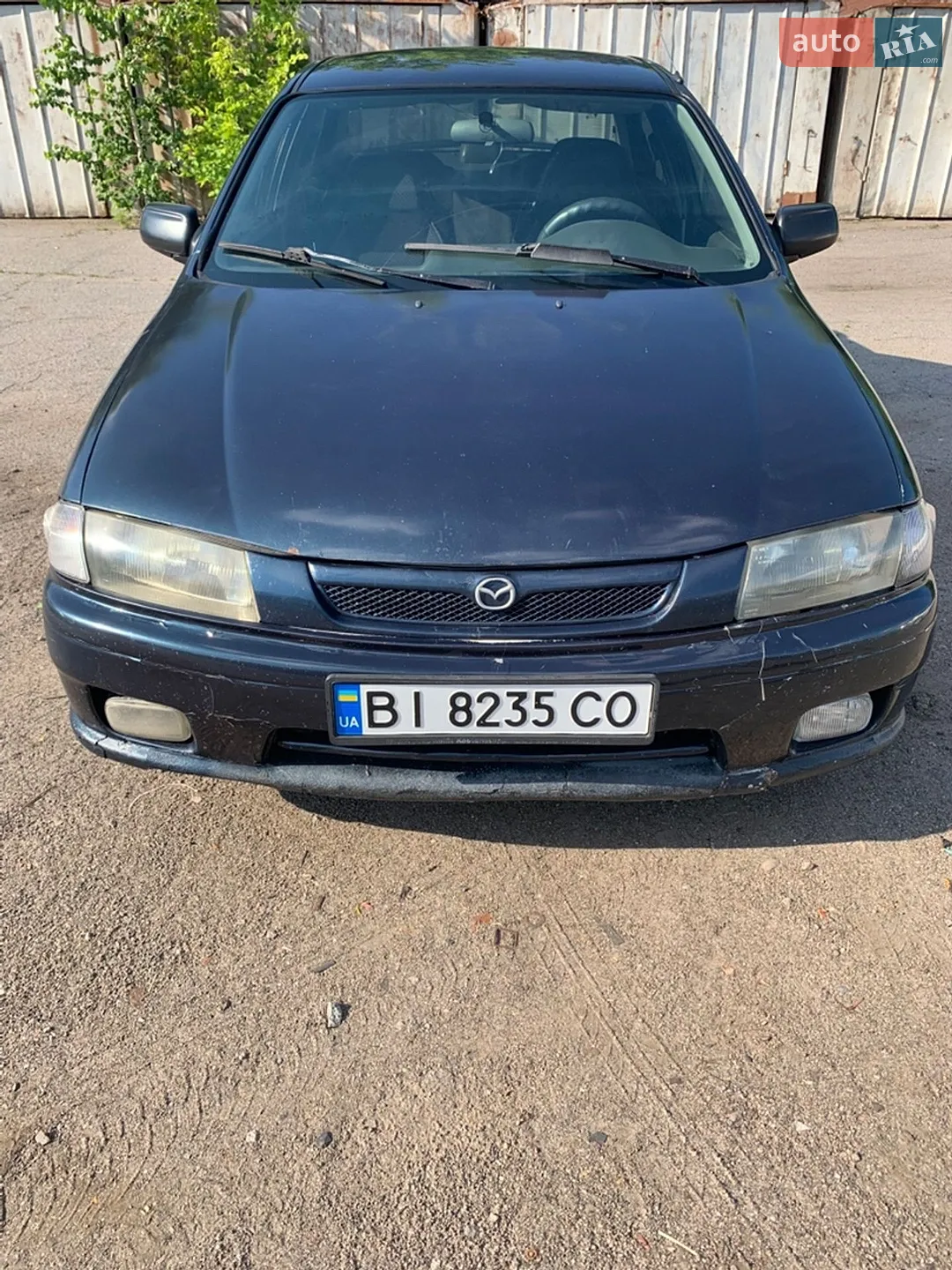 Mazda 323, 1997