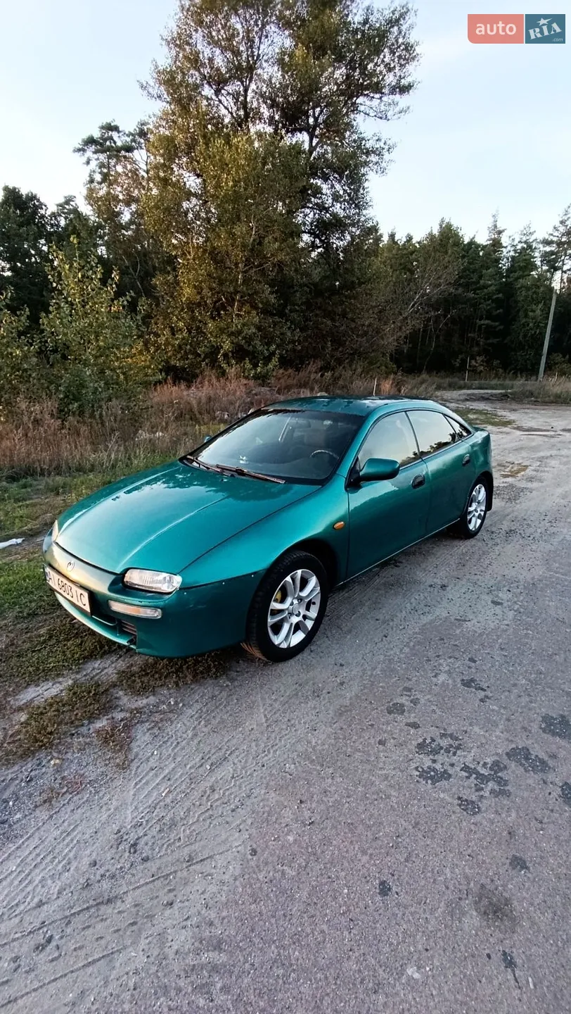 Mazda 323, 1996