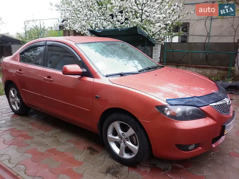 Mazda 3, 2004