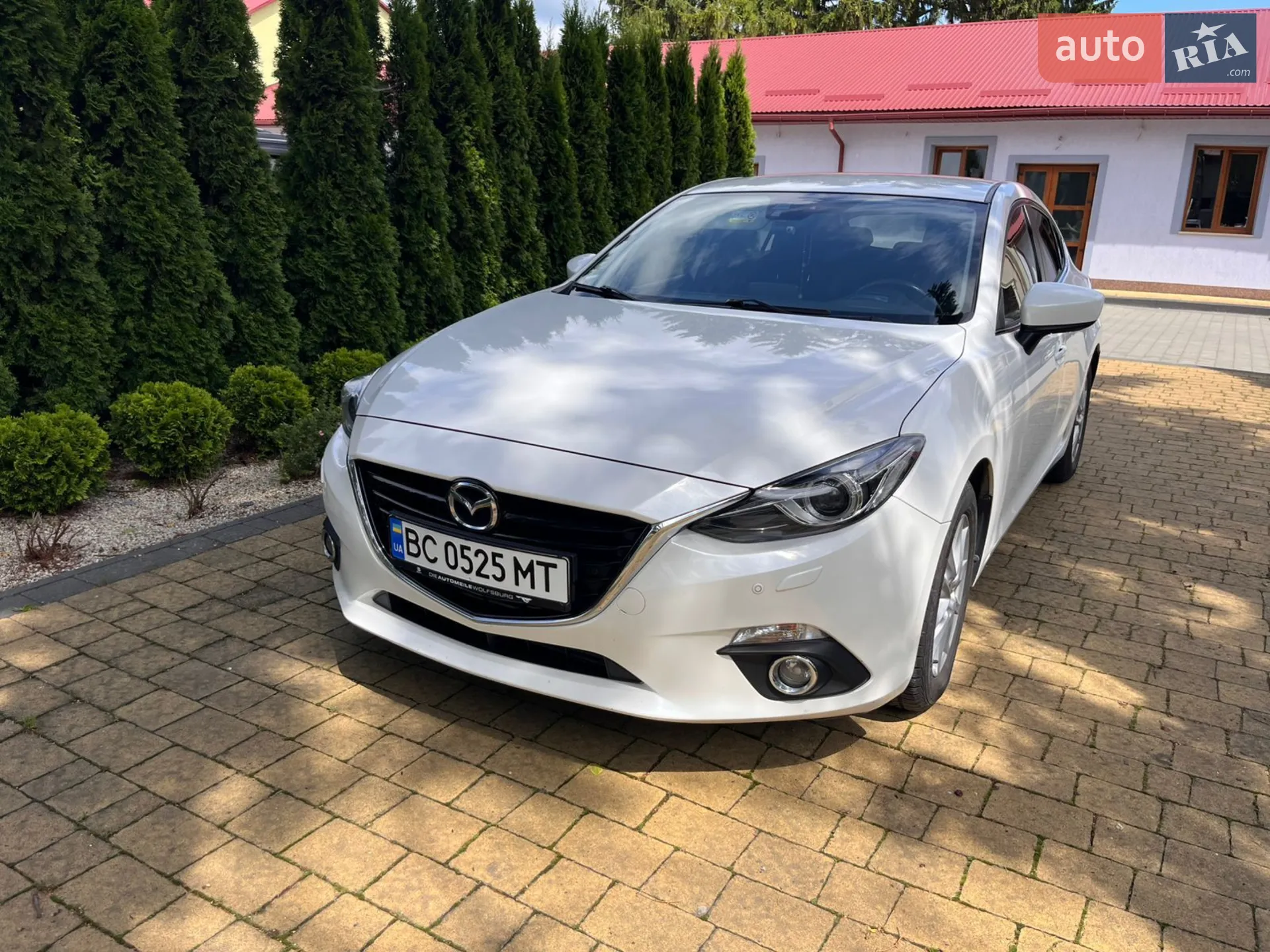 Mazda 3, 2015