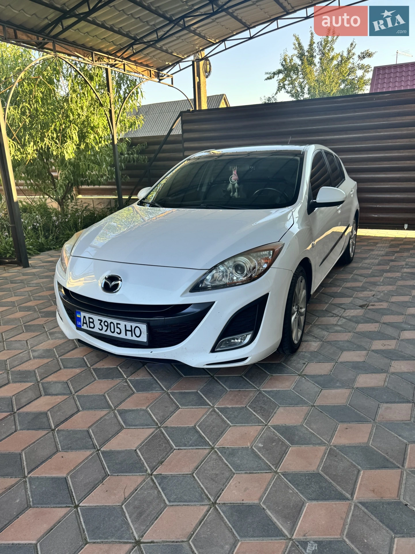 Mazda 3, 2011