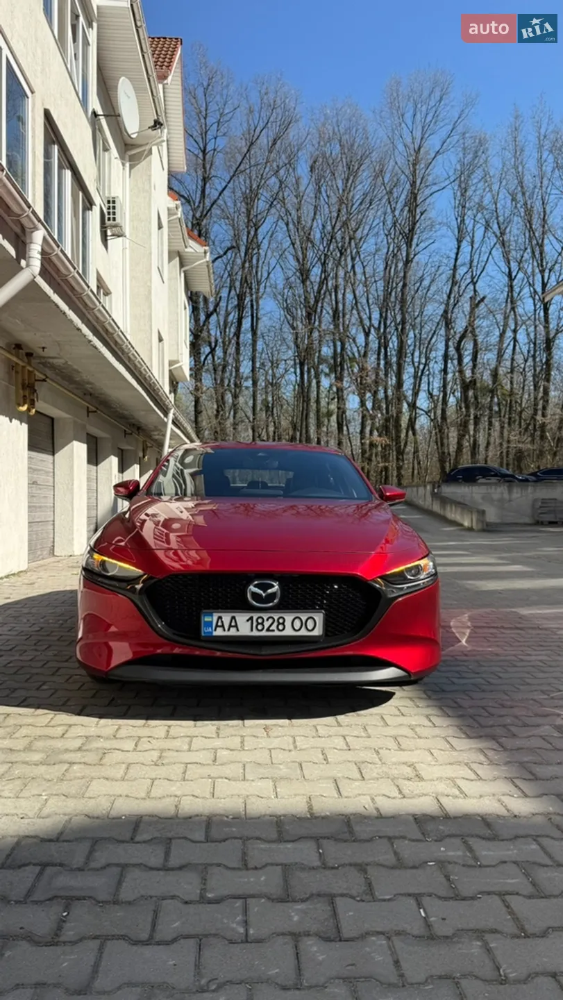 Mazda 3, 2019