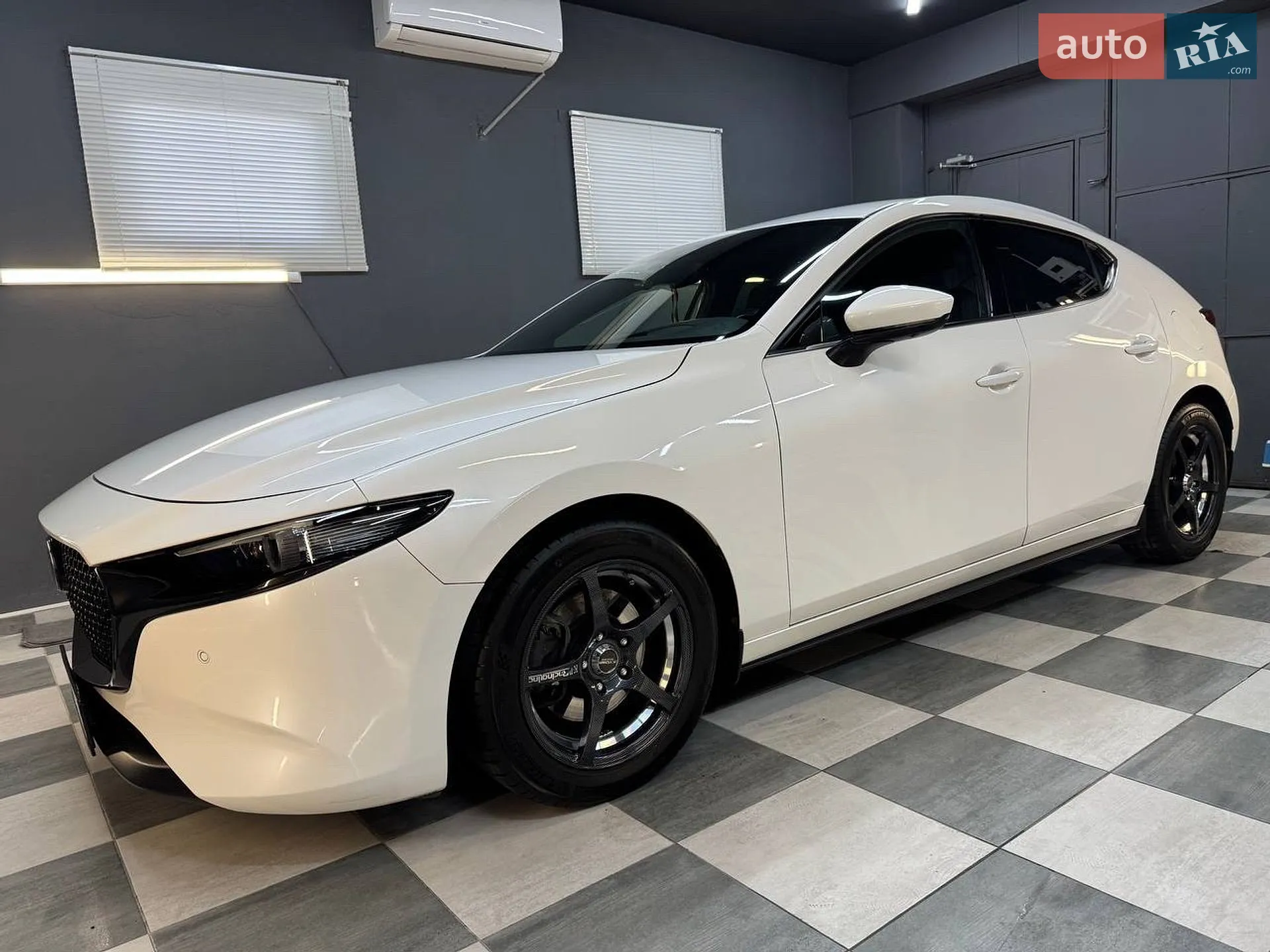 Mazda 3, 2019