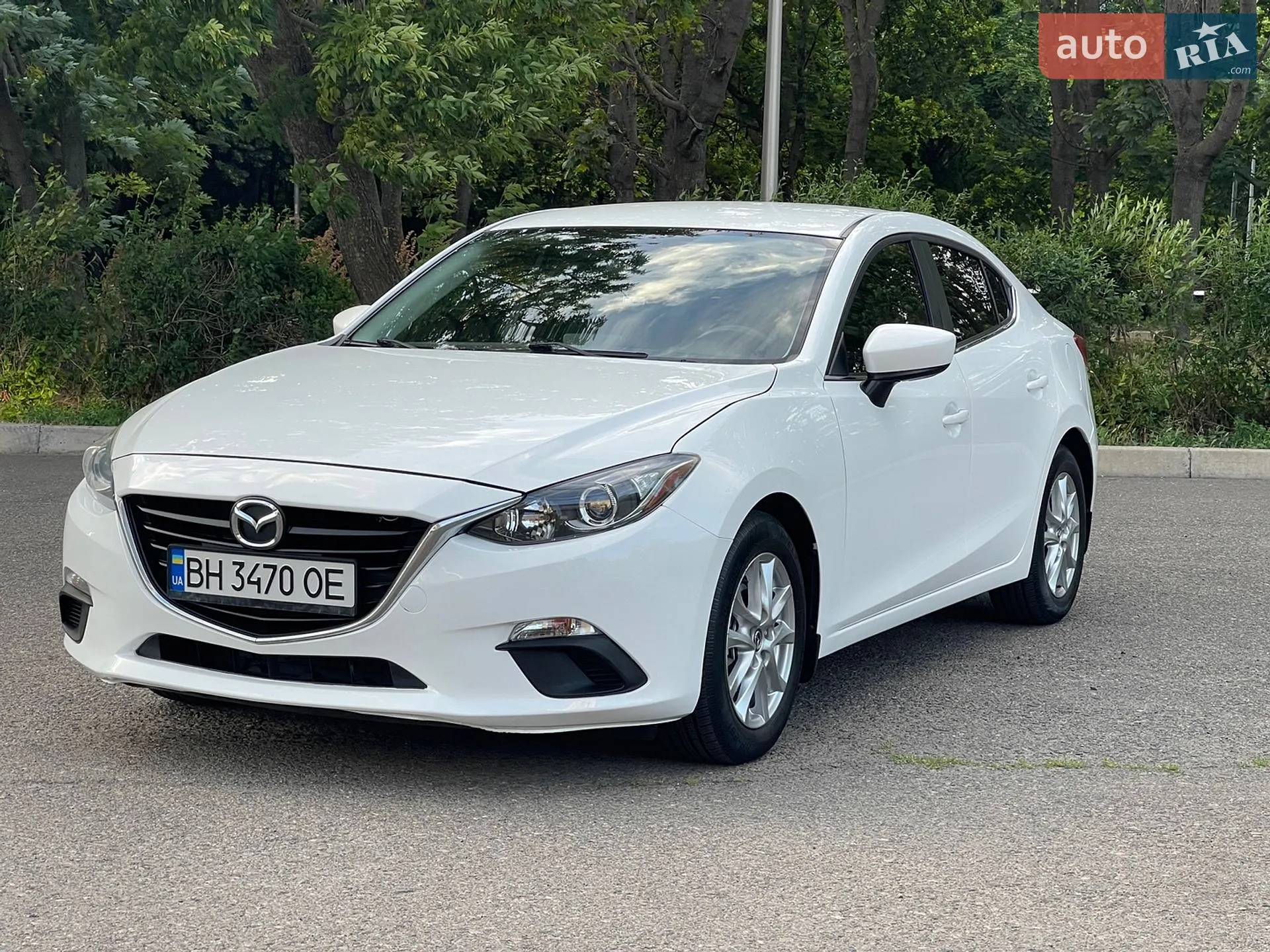 Mazda 3, 2015