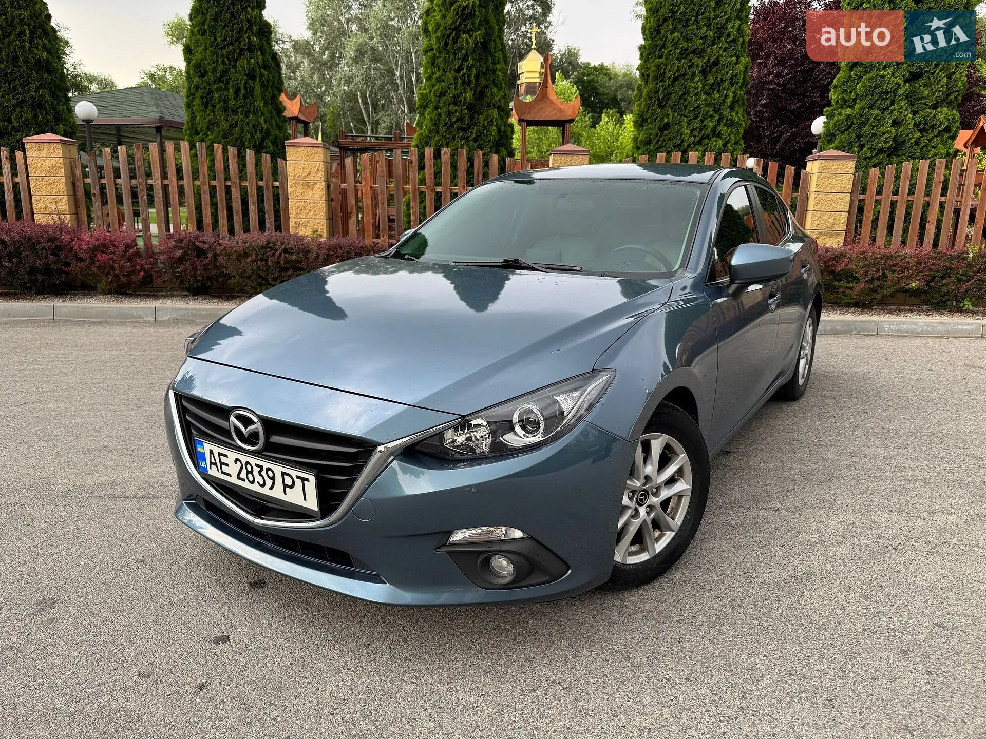 Mazda 3, 2015