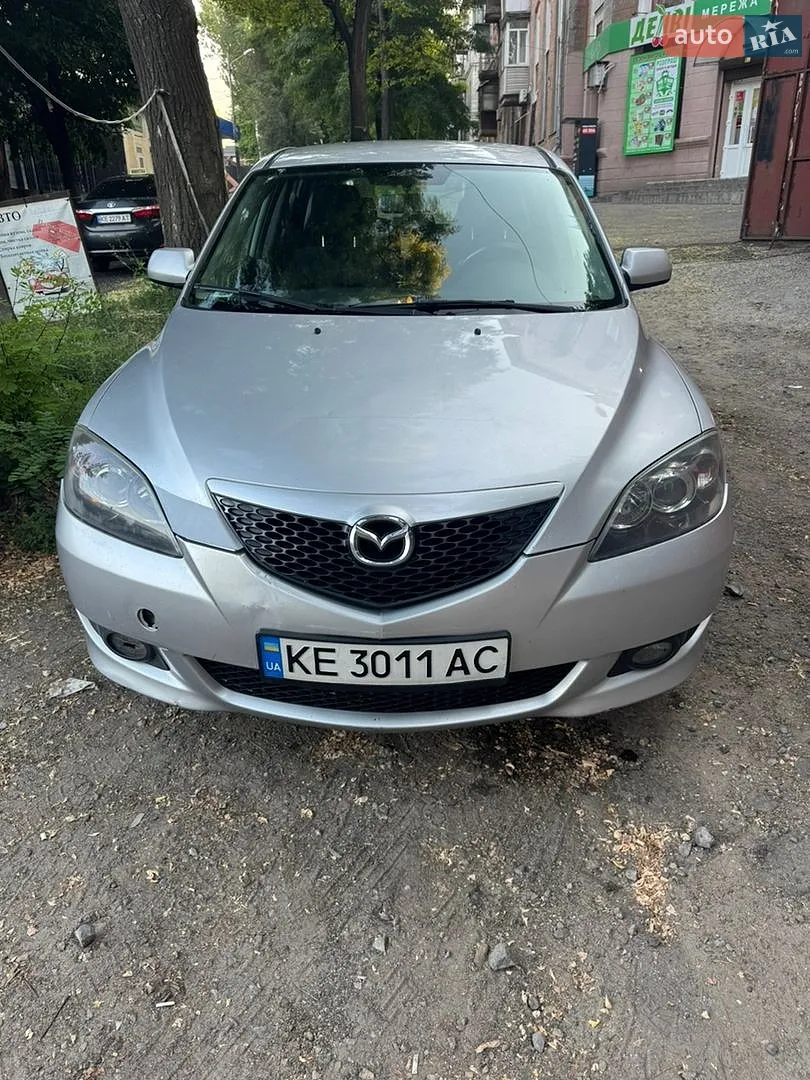 Mazda 3, 2005
