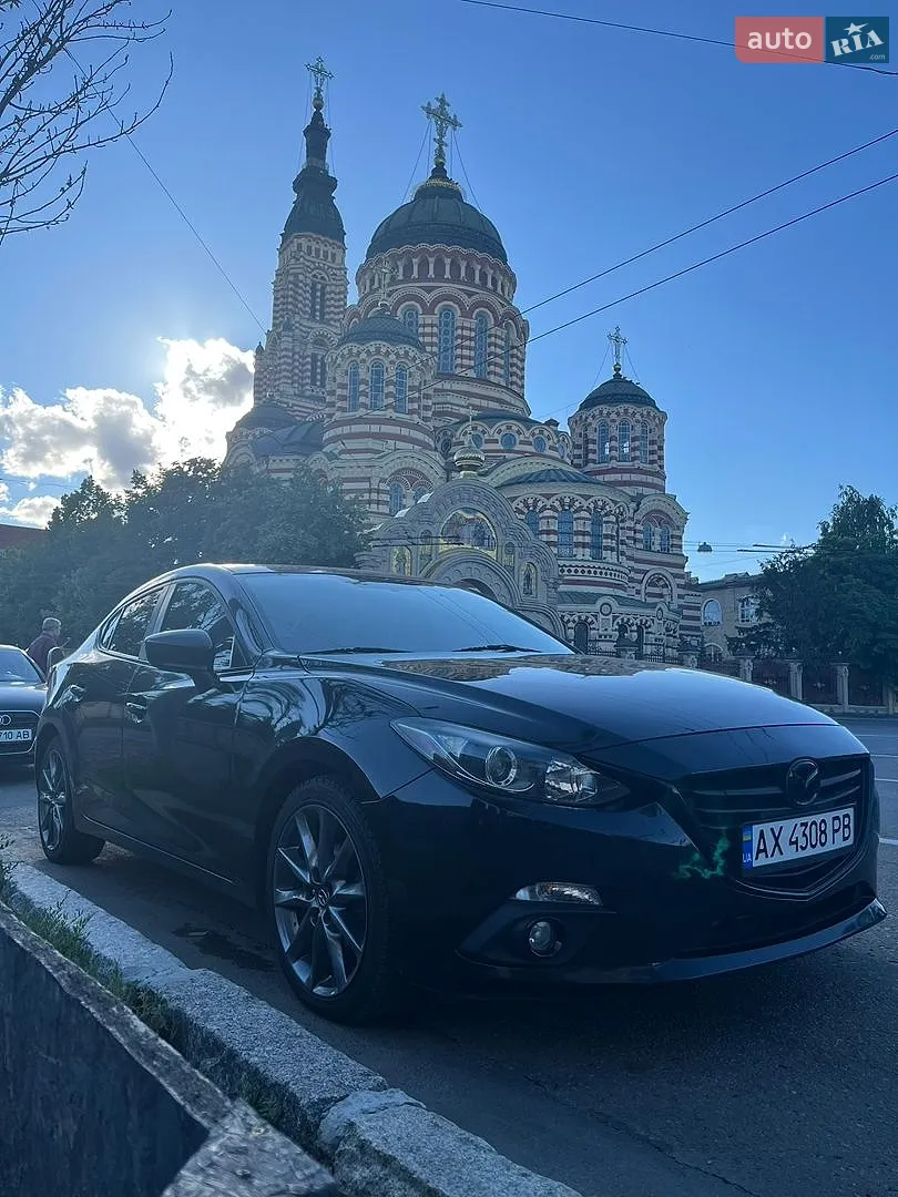 Mazda 3, 2013