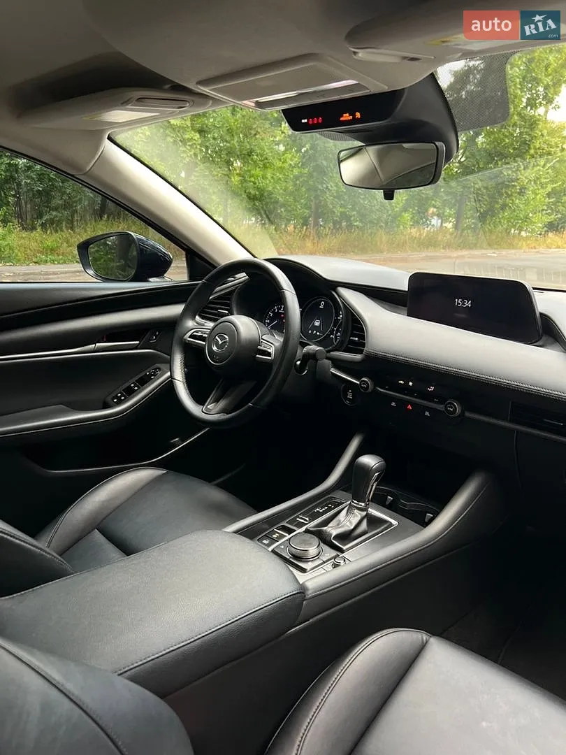 Mazda 3, 2020