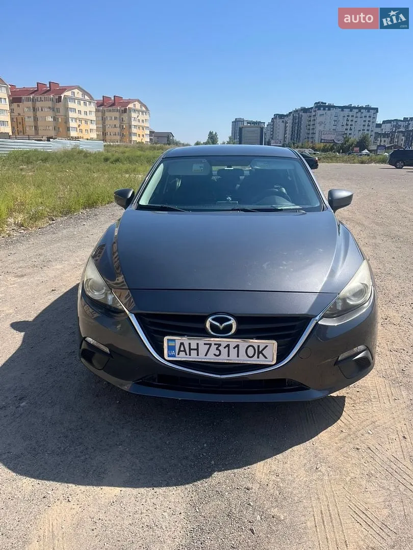 Mazda 3, 2013