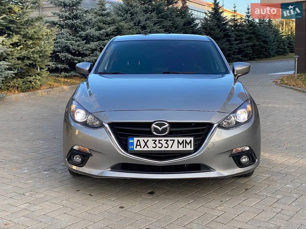 Mazda 3, 2015