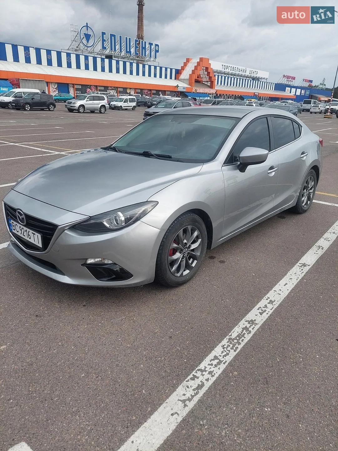 Mazda 3, 2015
