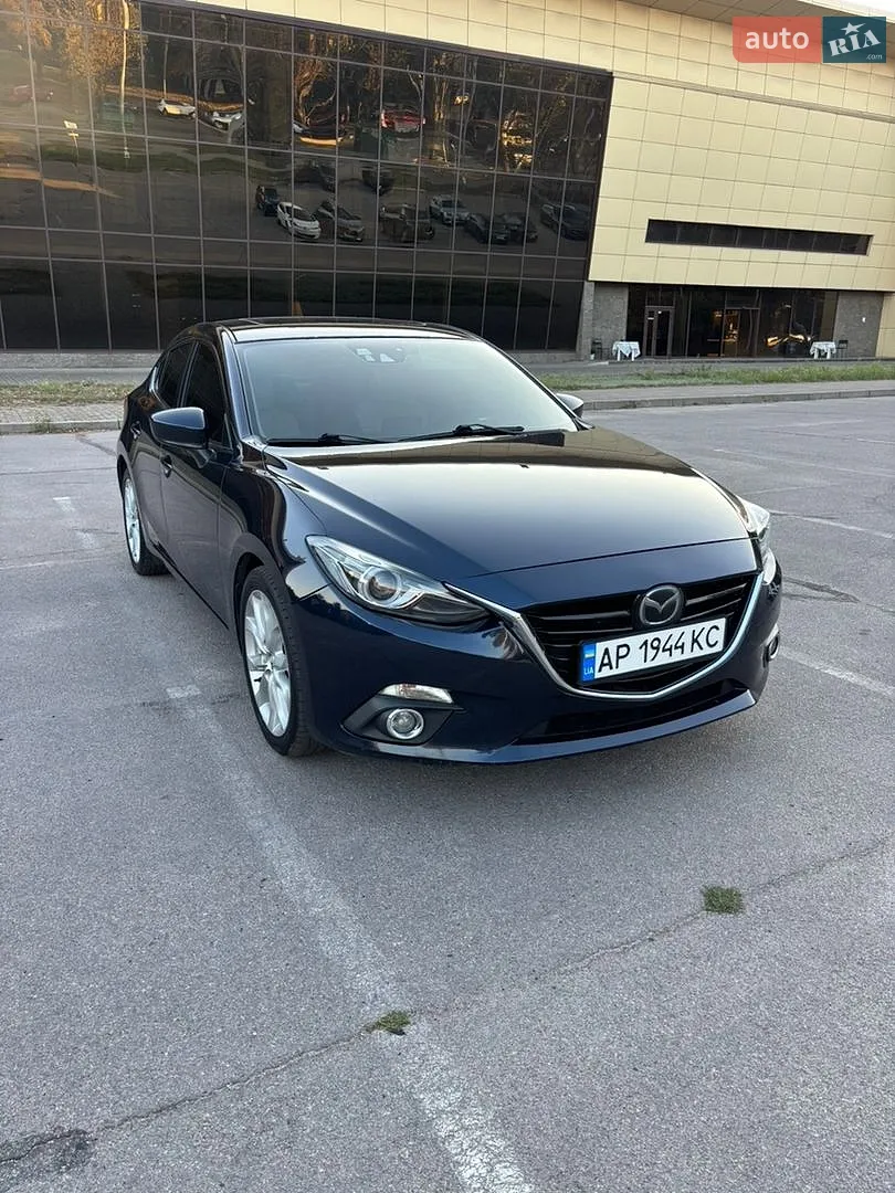 Mazda 3, 2013