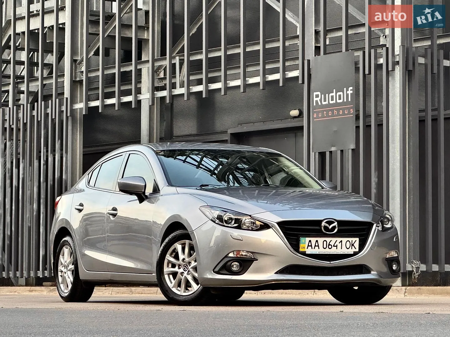Mazda 3, 2016