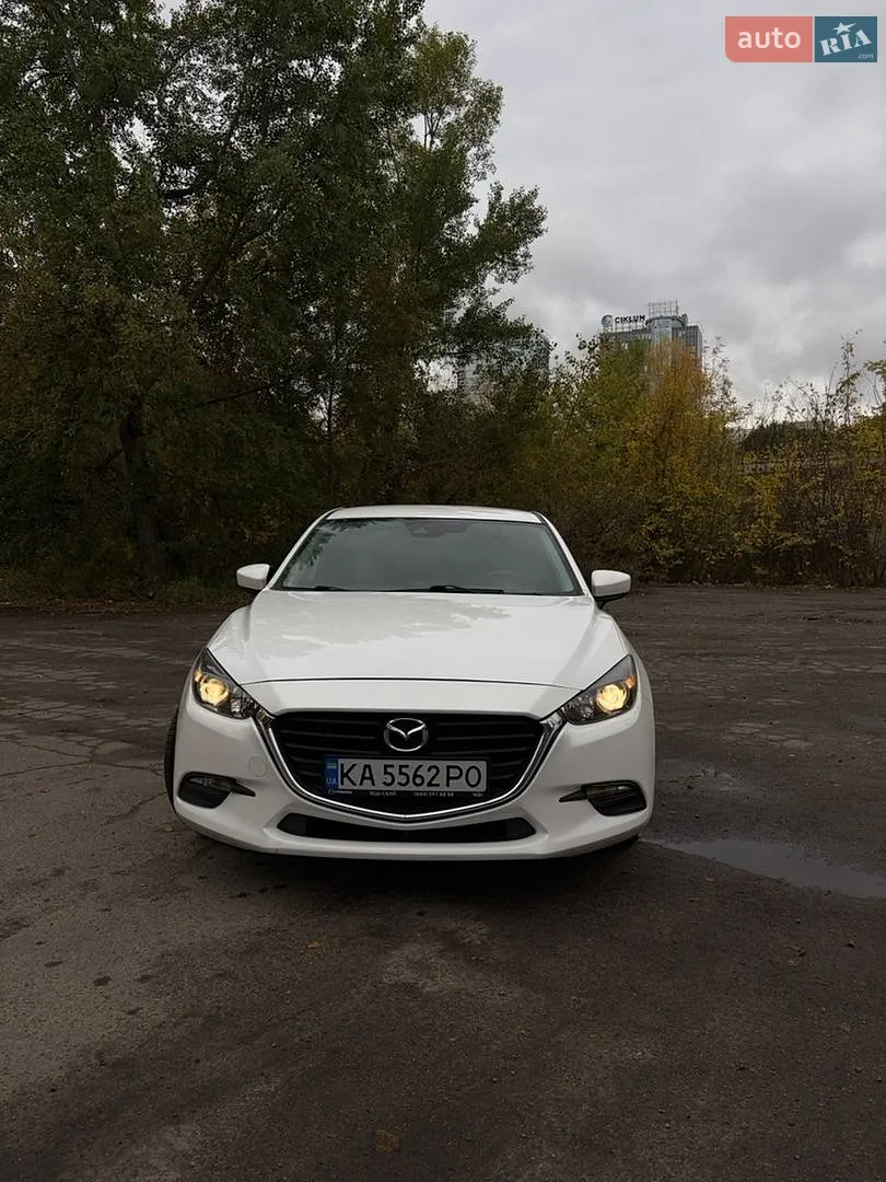 Mazda 3, 2018