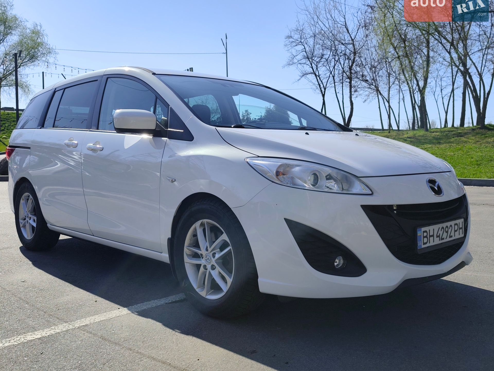 Mazda 5, 2011