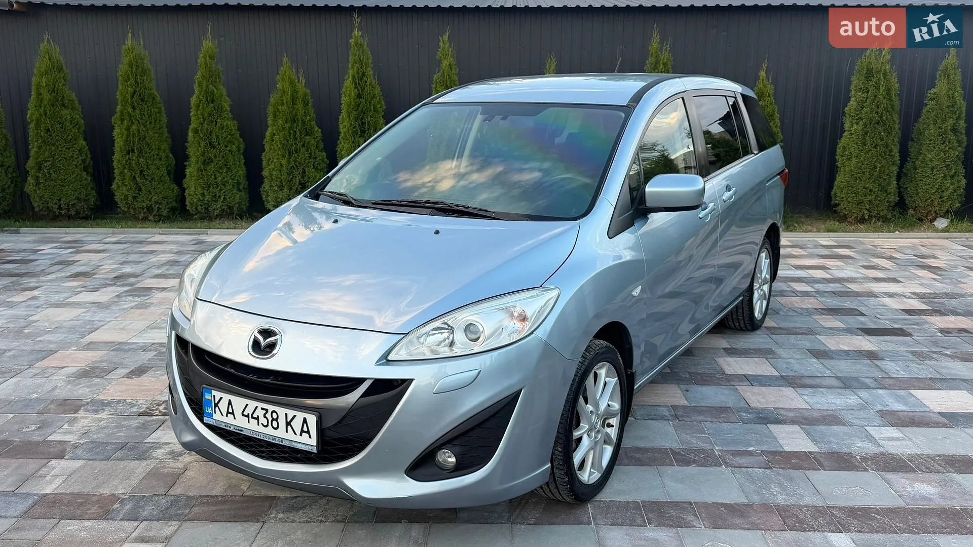 Mazda 5, 2011