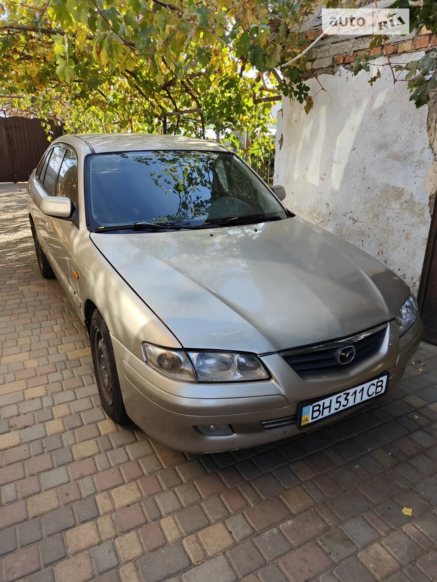Mazda 626, 2000