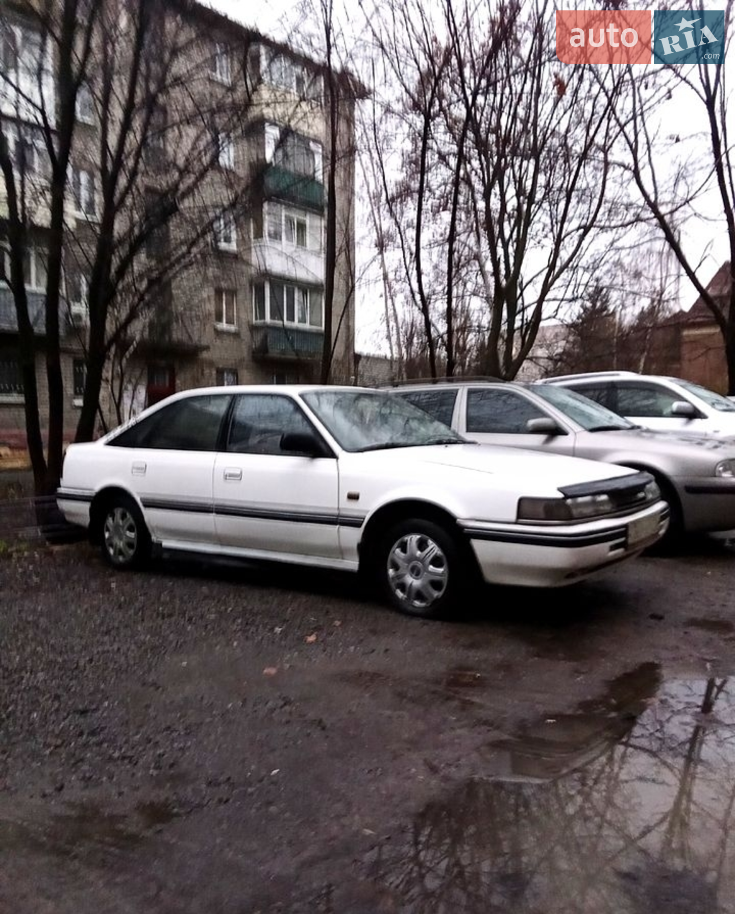 Mazda 626, 1990