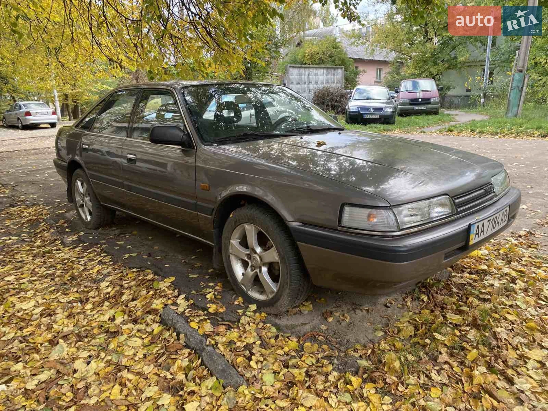 Mazda 626, 1990