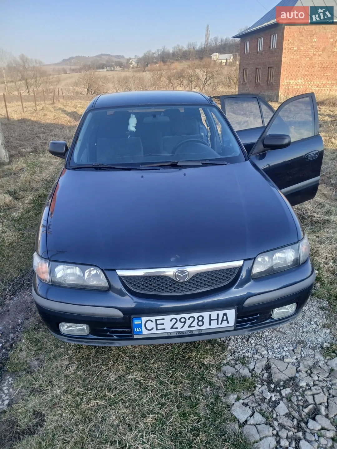 Mazda 626, 1998