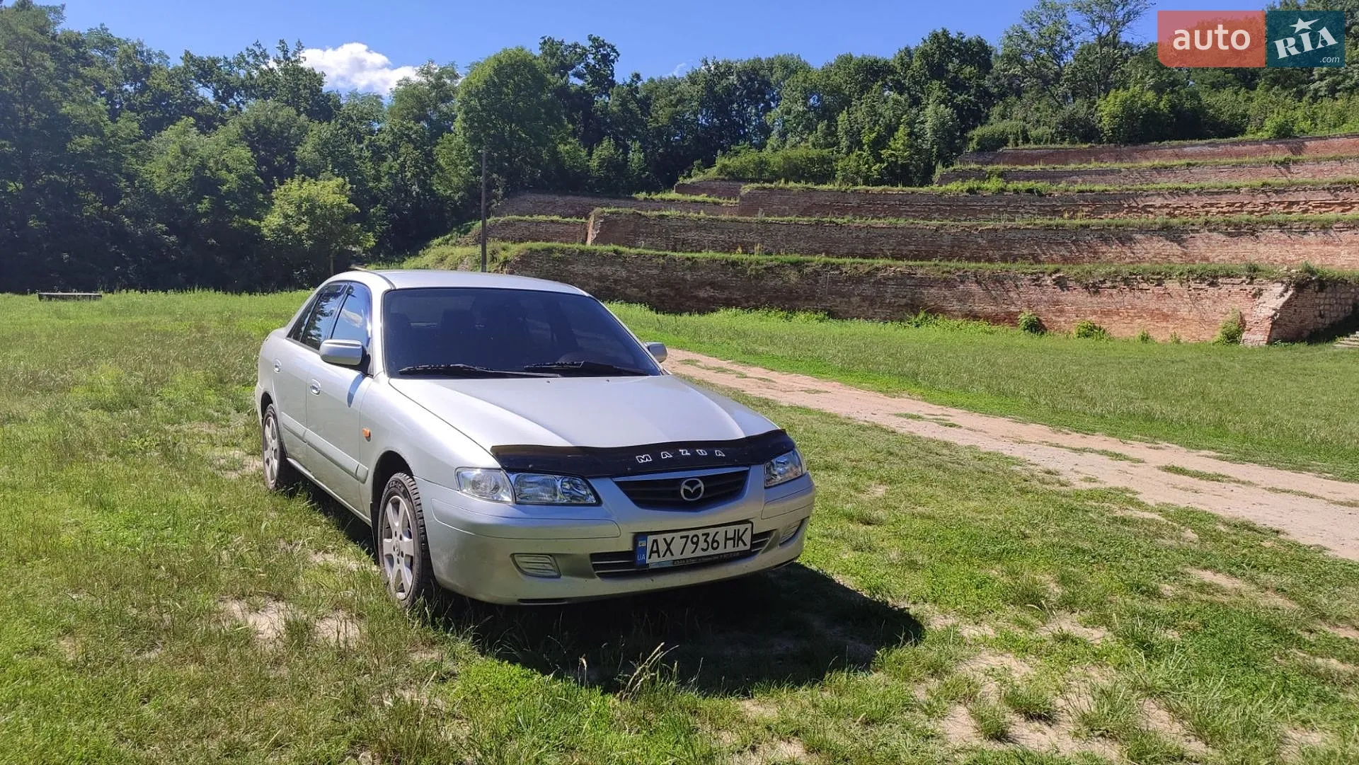 Mazda 626, 2001
