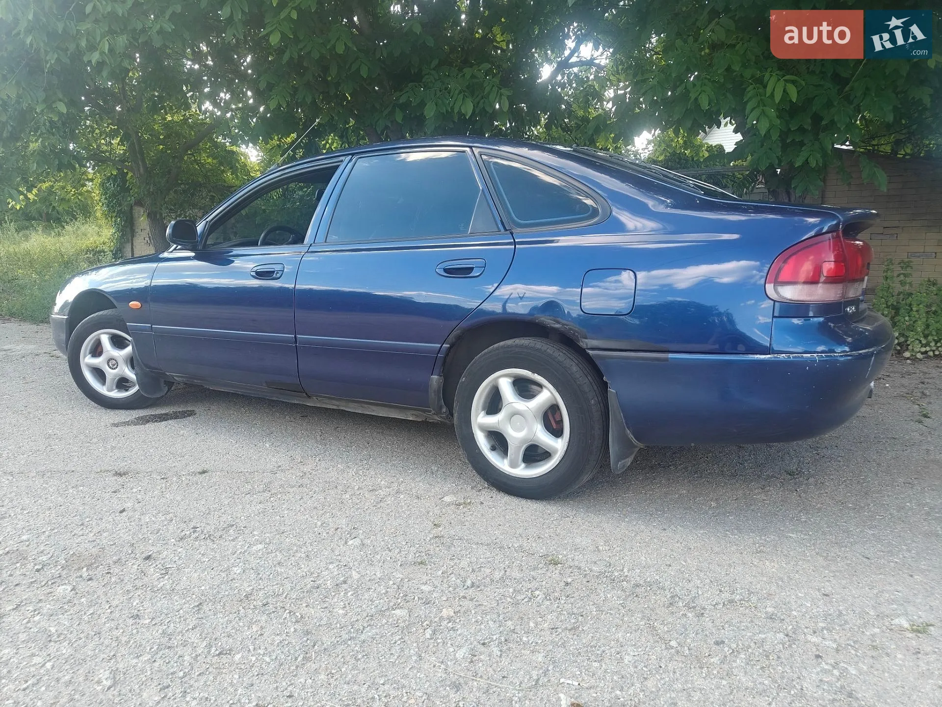 Mazda 626, 1995