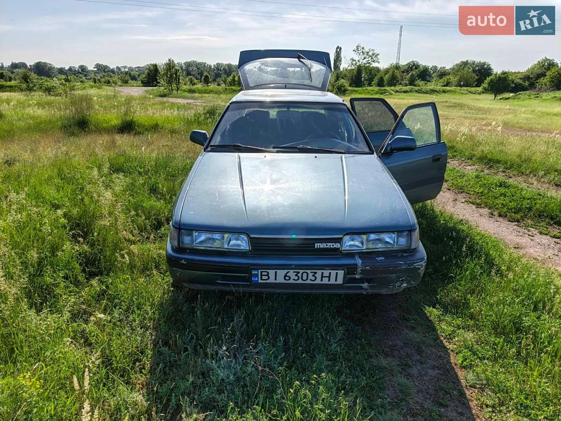 Mazda 626, 1990